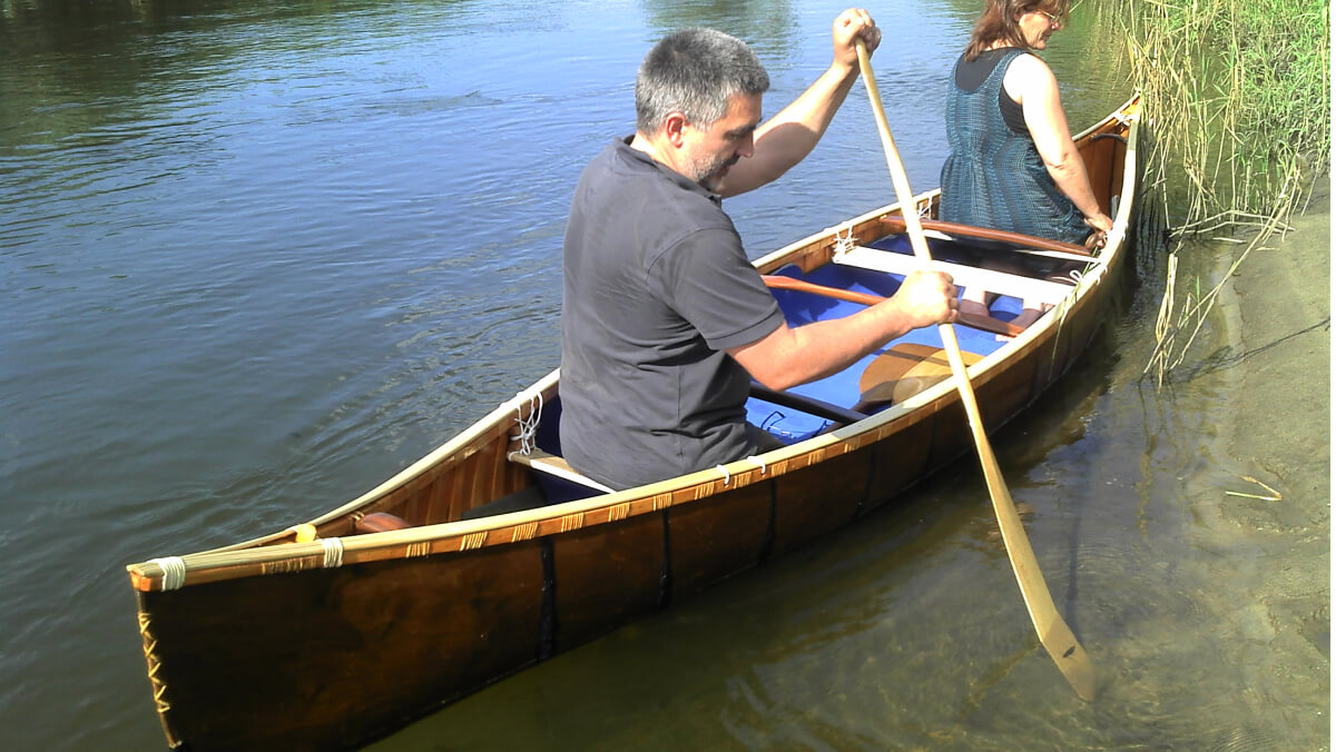 Wooden Canoe - Frame A Class - in action