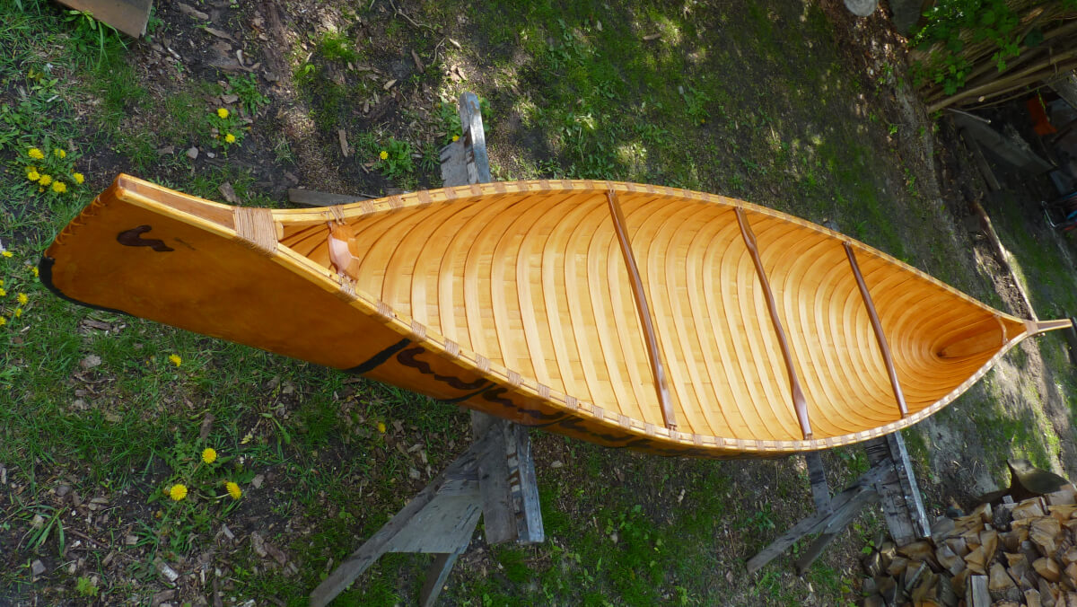 Wooden Canoe - Frame A Class - Look into the boat