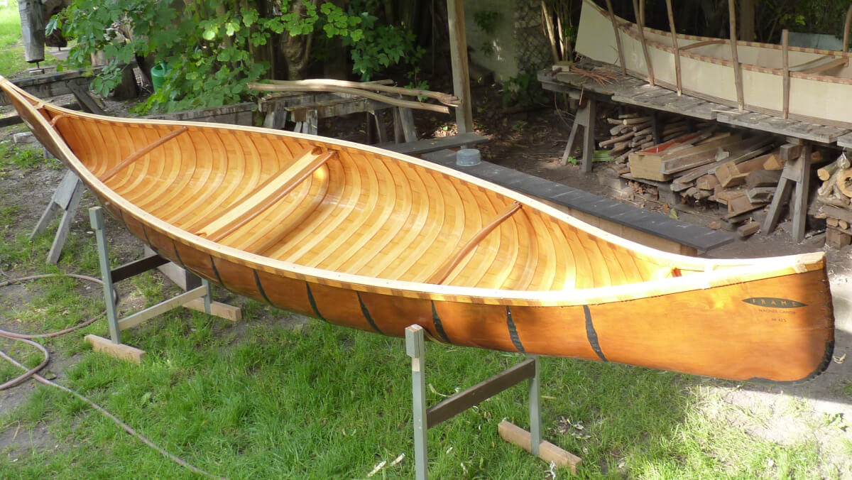 Frame Wagner Canoe Solo Plus Class look into the boat - side view