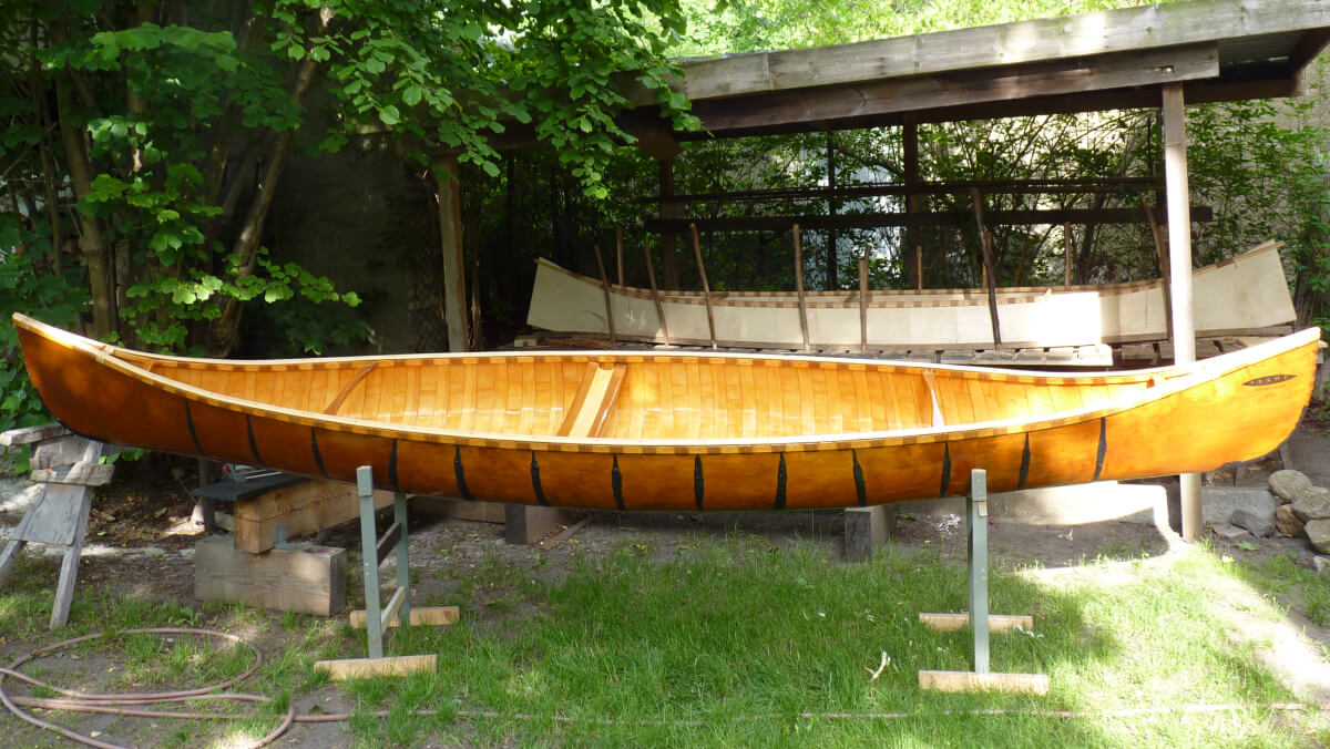 Frame Wagner Canoe Solo Plus Class look into the boat - side view